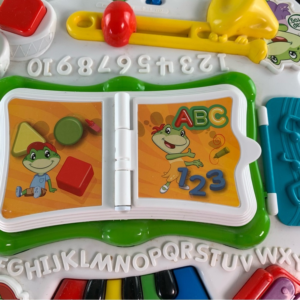 LeapFrog Colorful Learning Activity Table with Removable Legs. - Picture 10 of 15